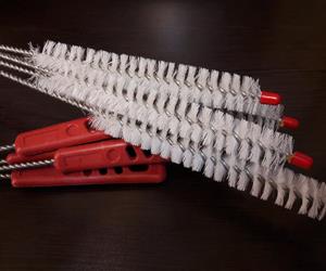 Milking machine brushes
